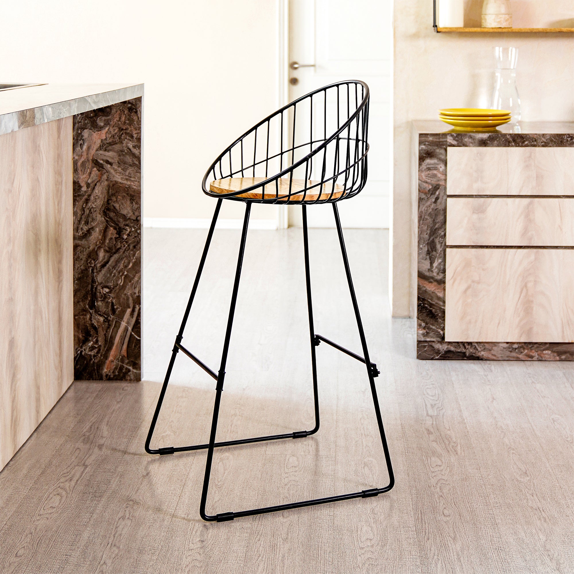 Astrid bar outlet stool